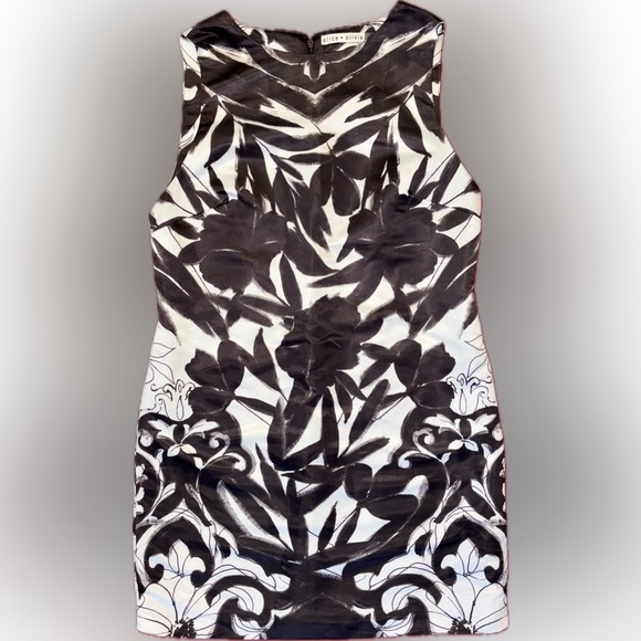 Alice + Olivia Abstract Floral Shift Dress - Picture 1 of 4
